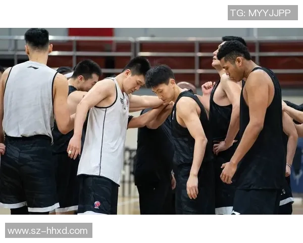 任骏飞引领球队奋勇拼搏展现篮球精神成就辉煌赛季之路