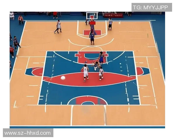 男篮蓝队迎战立陶宛全力争胜展现团队实力与战术配合