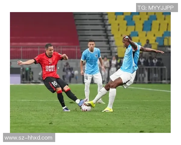 赛后分析：深圳足球队与成都足球队球员个人能力对比与表现总结